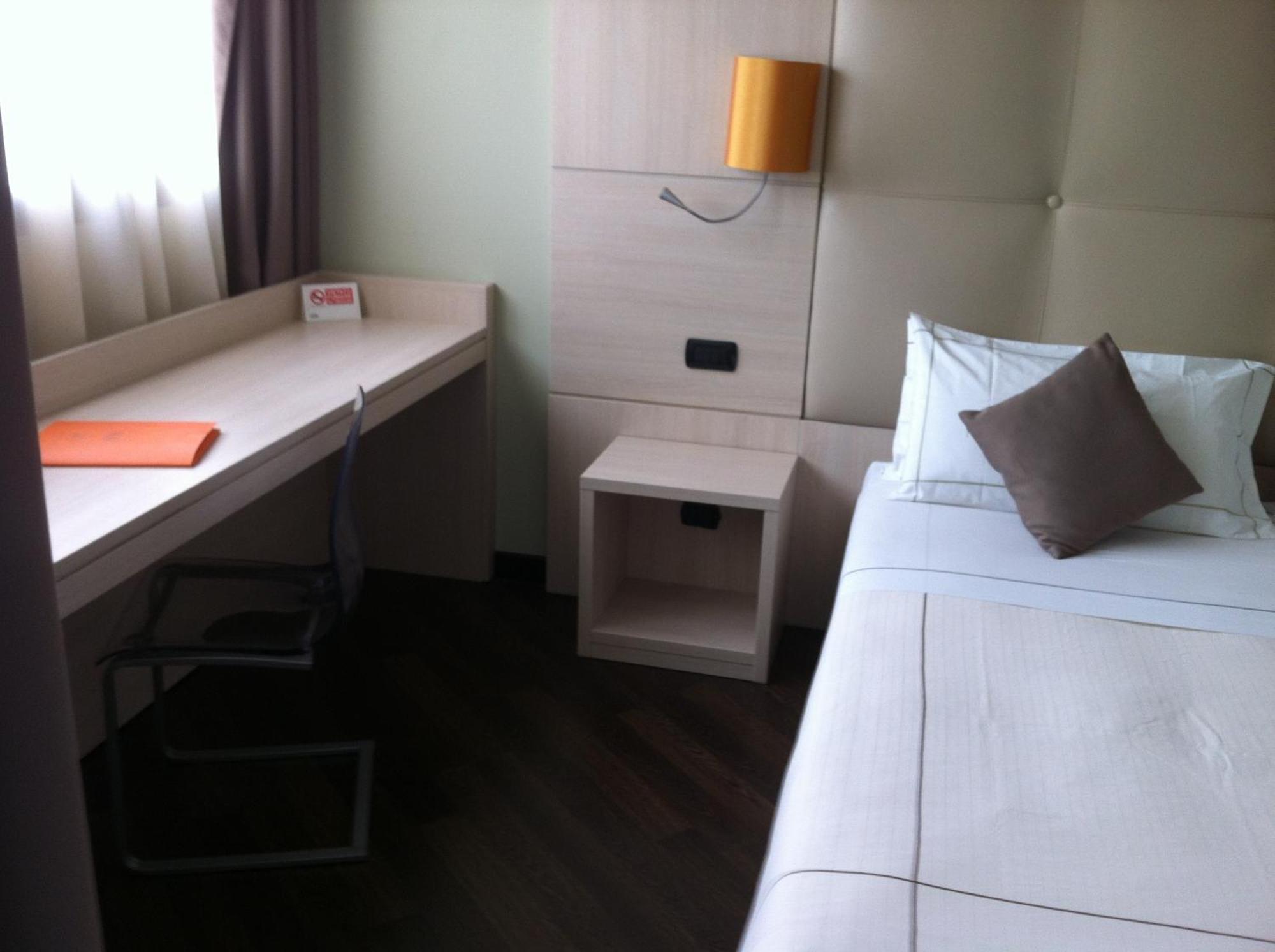 Acca Palace Aa Hotels Milano Eksteriør bilde